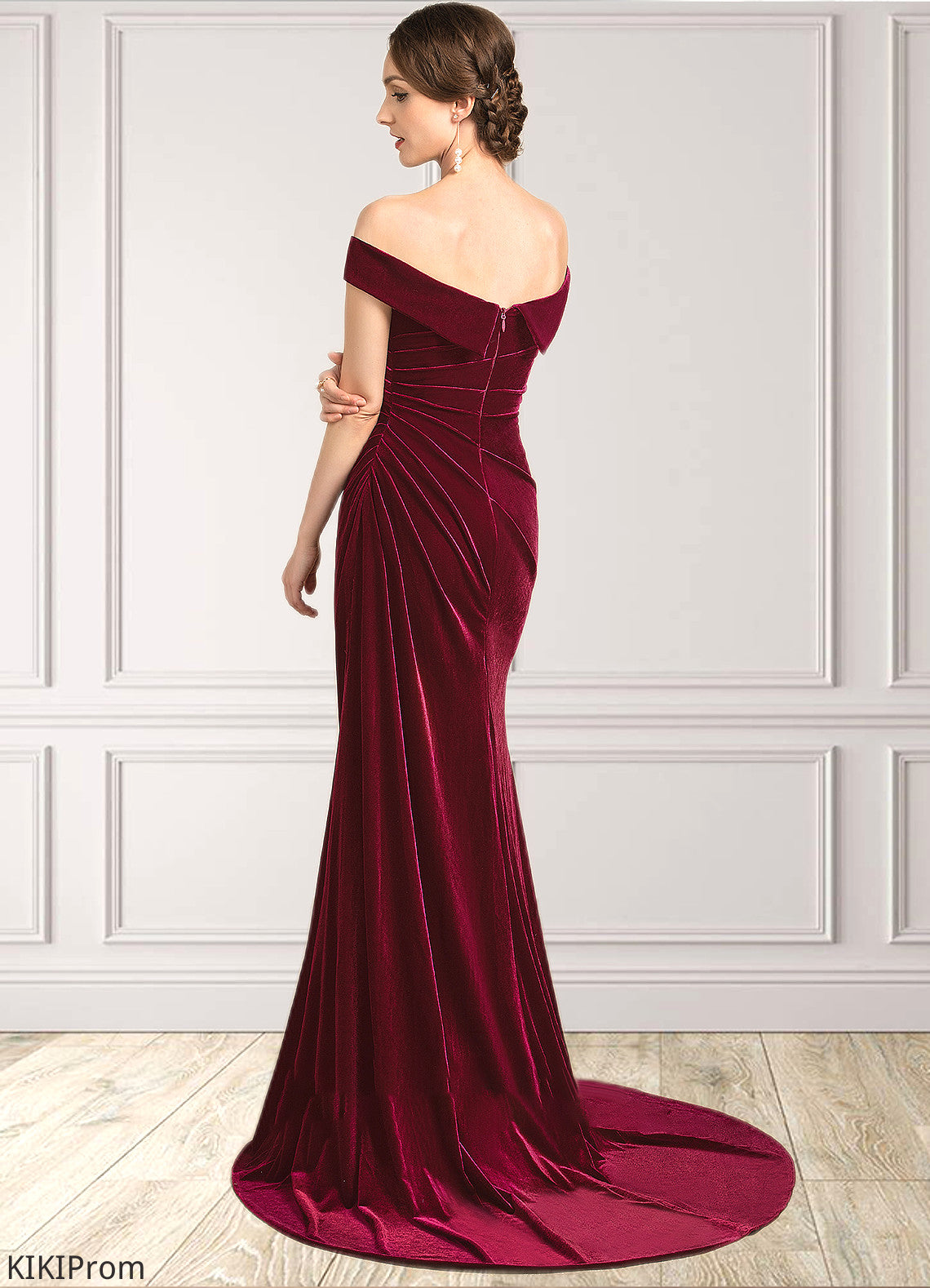 Mackenzie Trumpet/Mermaid Off-the-Shoulder Sweep Train Velvet Mother of the Bride Dress With Ruffle DZ126P0014988