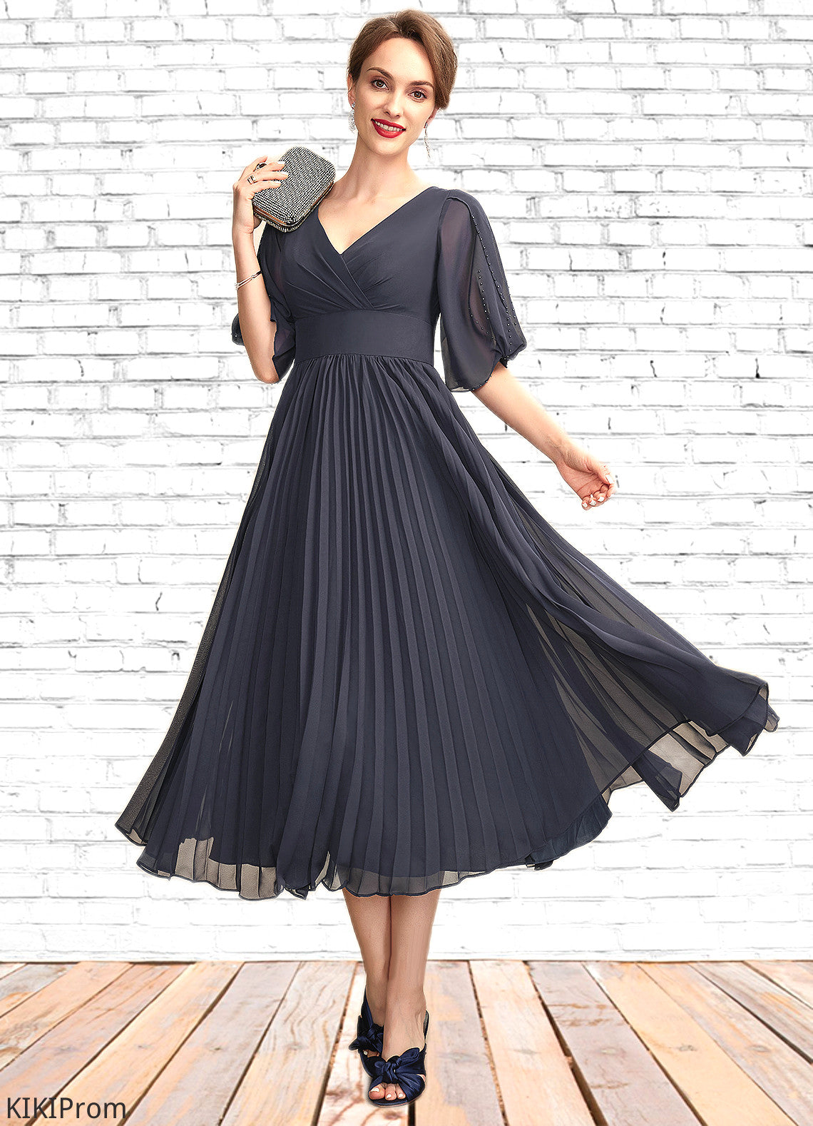 June A-Line V-neck Tea-Length Chiffon Mother of the Bride Dress With Pleated DZ126P0015012