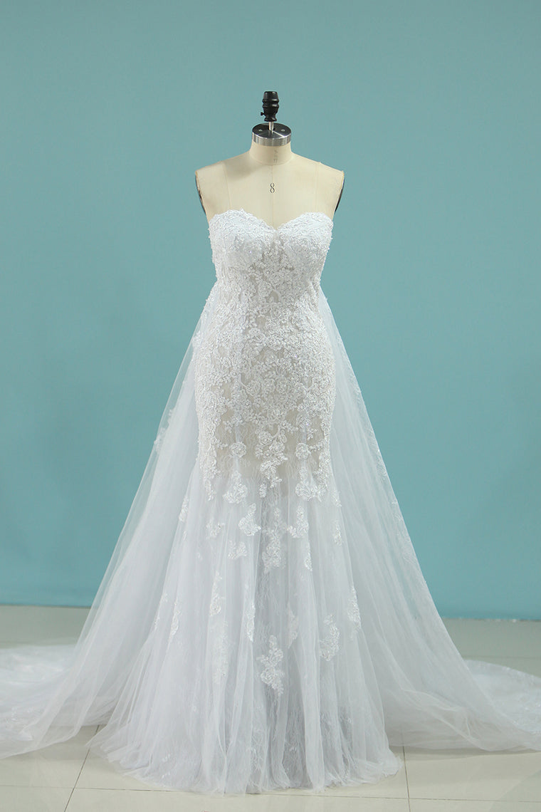 2022 Mermaid Boat Neck Wedding Dresses With Applique Chapel Train Lace