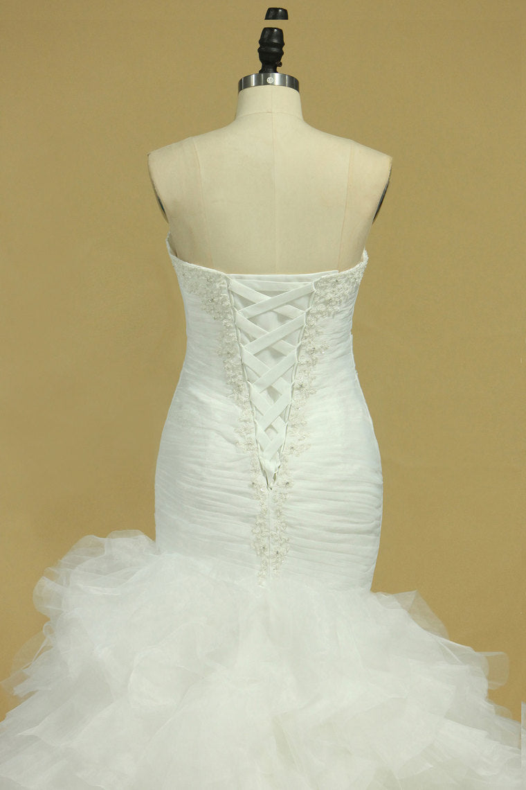 2022 Plus Size Sweetheart Ruched Bodice Wedding Dresses Mermaid Tulle With Beading Court Train
