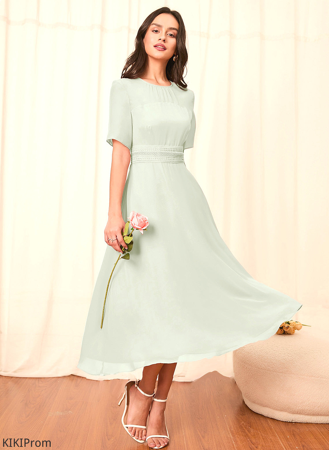 Sleeve Sleeves Fabric Silhouette Straps Length A-Line Knee-Length Camilla Scoop A-Line/Princess Sleeveless Bridesmaid Dresses