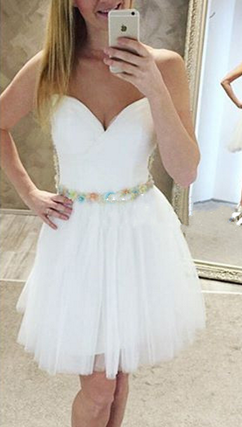 Deep V Neck Sarah Ivory A Line Homecoming Dresses Sleeveless Strapless Tulle Pleated