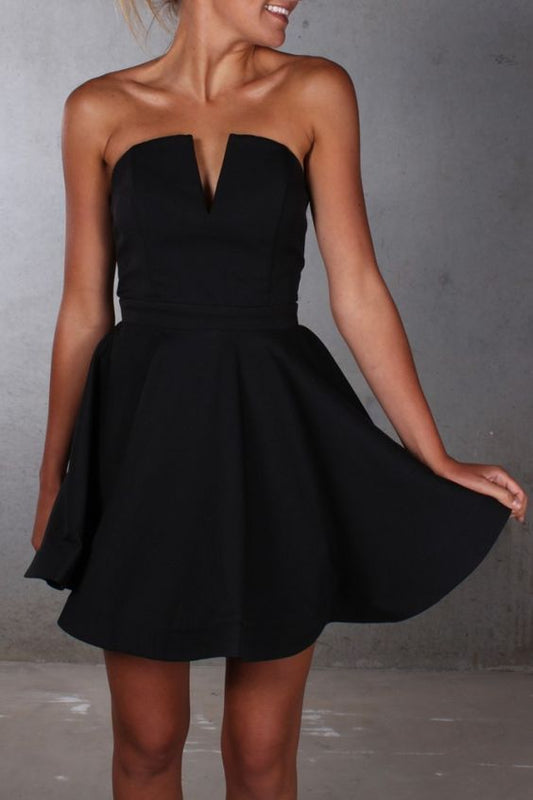 Black Pleated V Neck Strapless Backless Simple Satin Amira A Line Homecoming Dresses Short