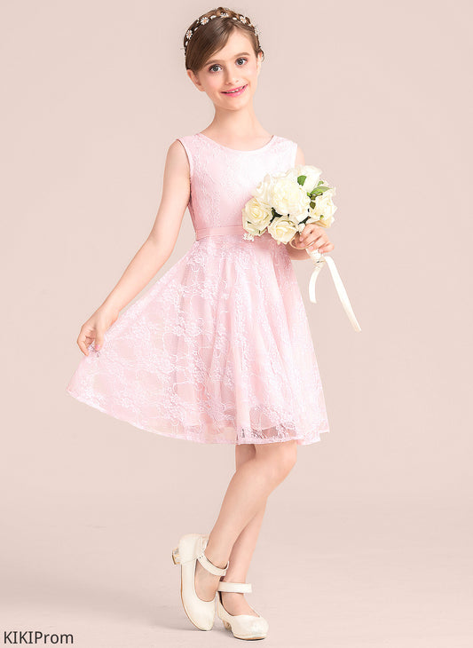 Scoop Sash With A-Line Knee-Length Lace Leila Bow(s) Junior Bridesmaid Dresses Neck