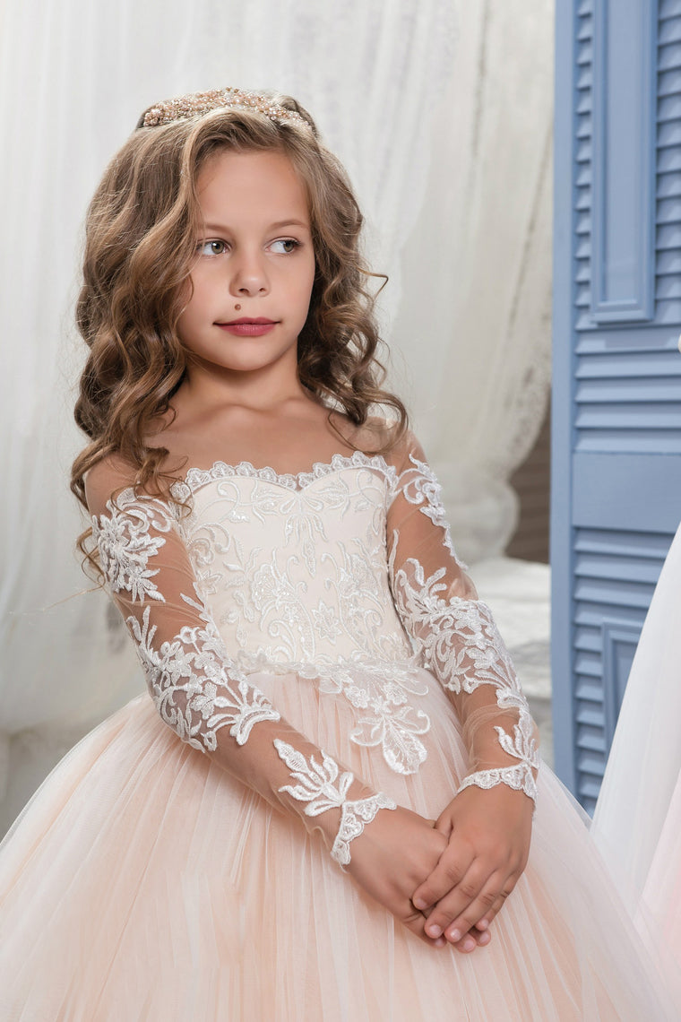 2024 Scoop Flower Girl Dresses Ball Gown Long Sleeves Tulle With Aplique