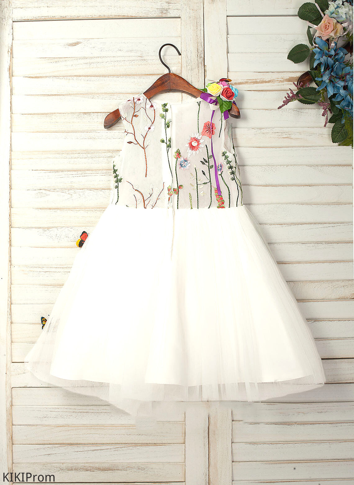 With Kelsie Girl Dress Sleeveless Scoop Flower Neck Flower(s) Flower Girl Dresses - Tulle/Lace Knee-length A-Line