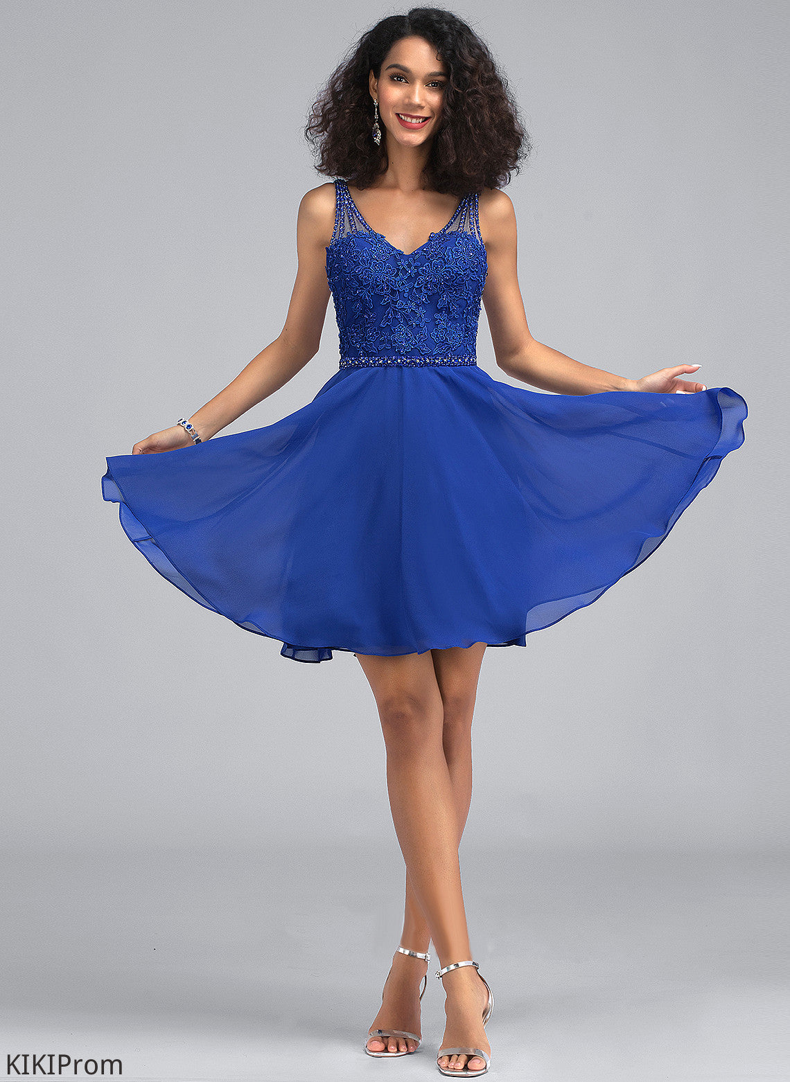 Short/Mini Dress Homecoming Dresses Homecoming With Beading Jewel Chiffon V-neck A-Line Lace