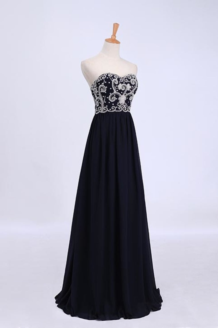 2024 Dark Navy Blue Prom Dresses Sweetheart Floor Length Chiffon With Silver Beading