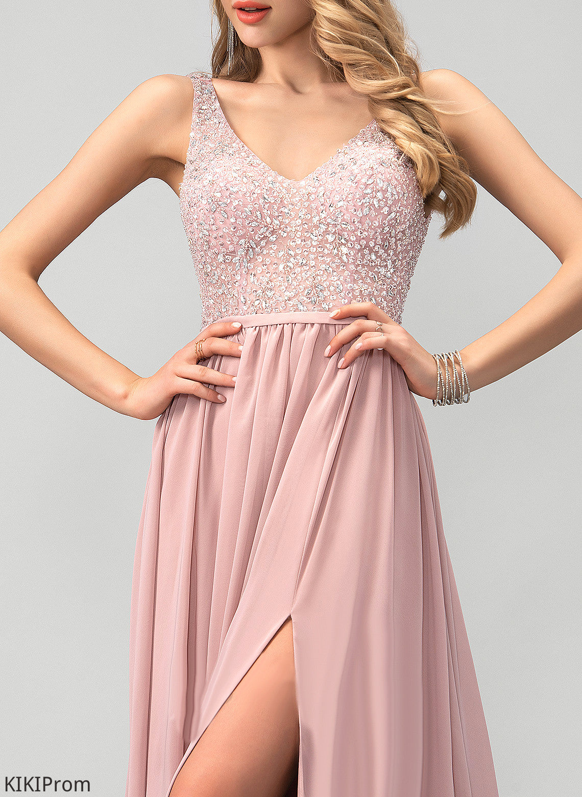 With Floor-Length A-Line Prom Dresses V-neck Beading Chiffon Sequins Haylie