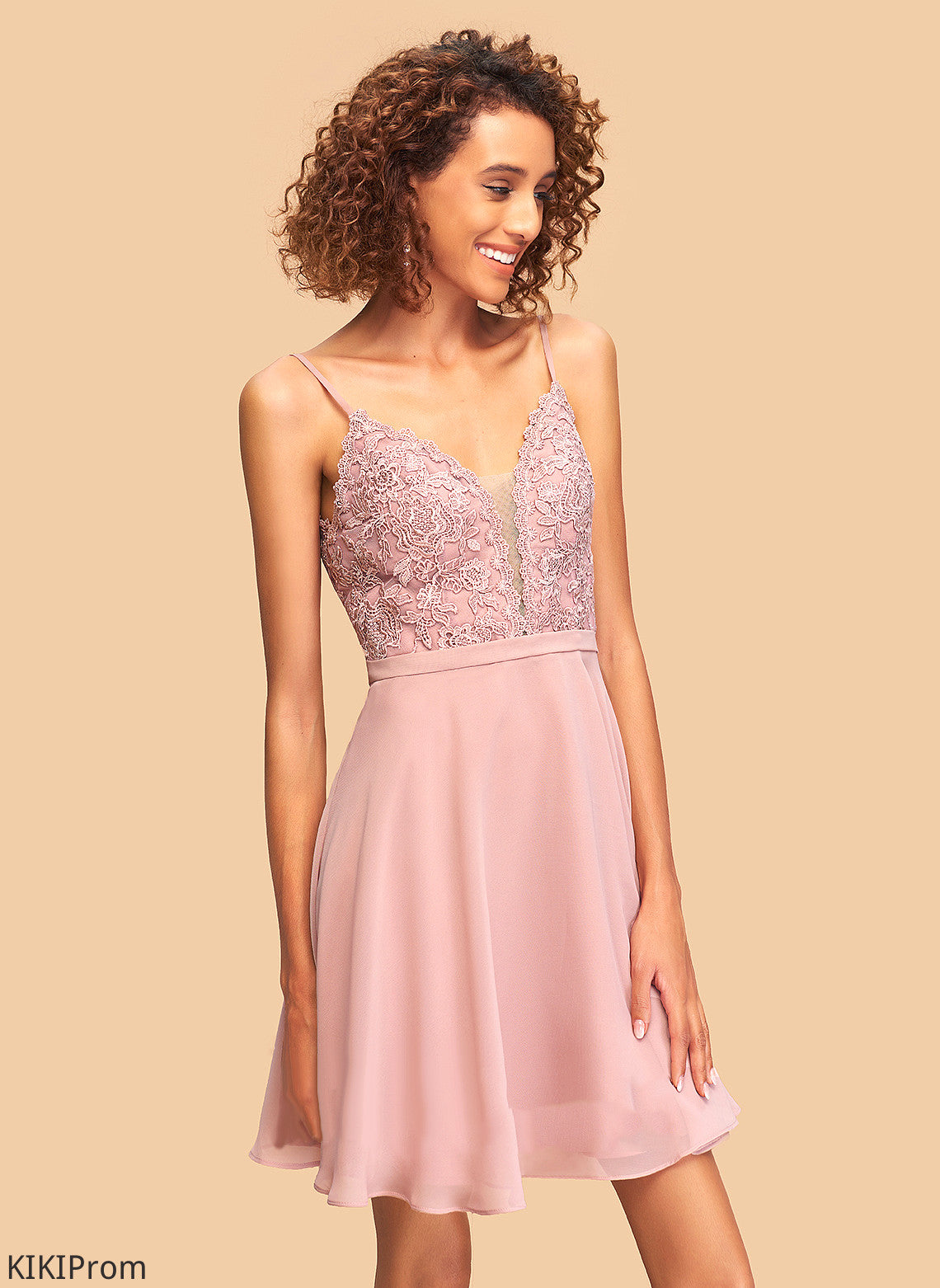 A-Line Dress Ashtyn Homecoming Homecoming Dresses Lace Short/Mini With Chiffon V-neck