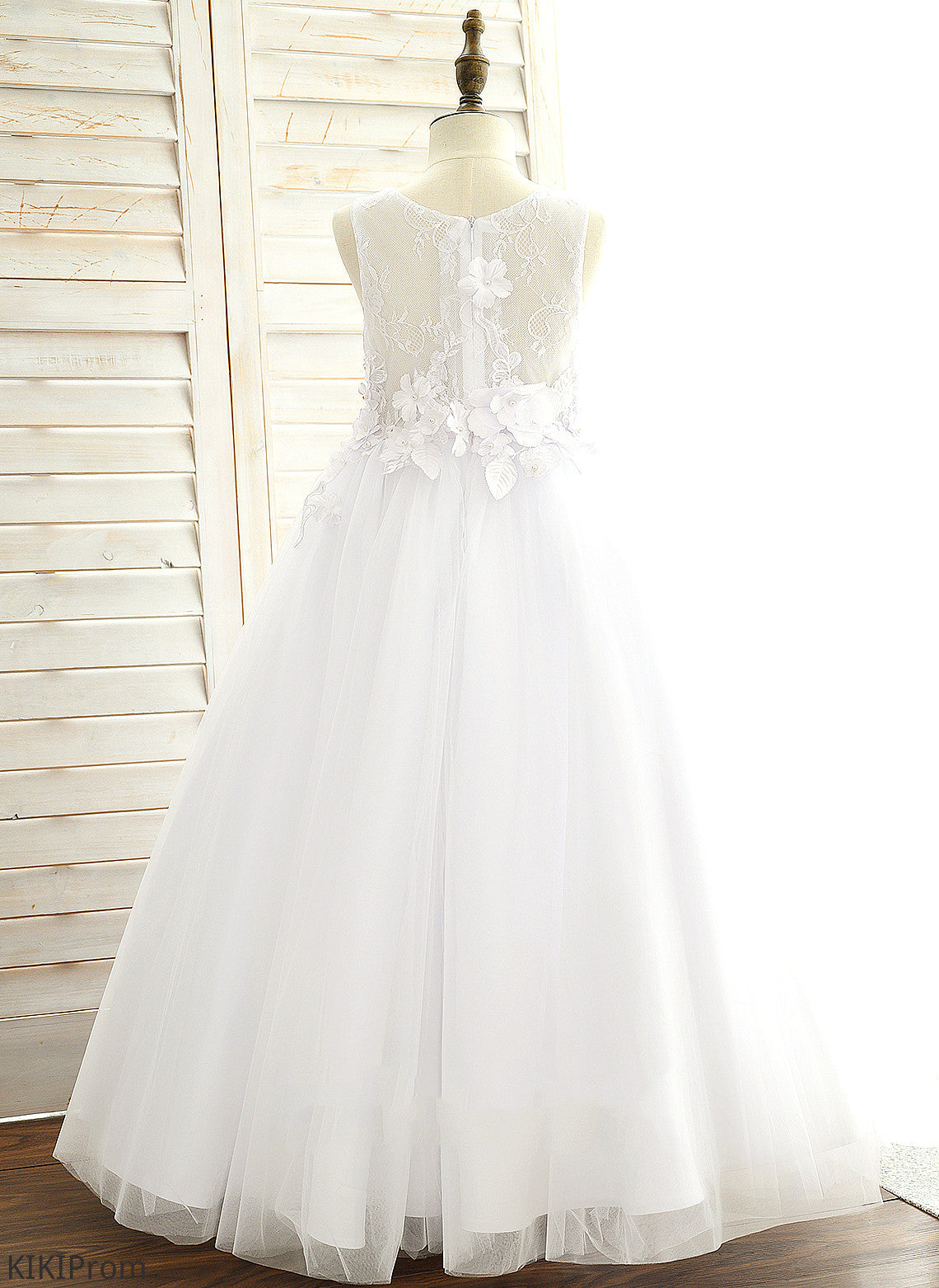 Blanche Satin/Tulle/Lace Flower Girl Dresses Scoop Dress Girl Ball-Gown/Princess Neck Sleeveless Floor-length - Flower With Appliques