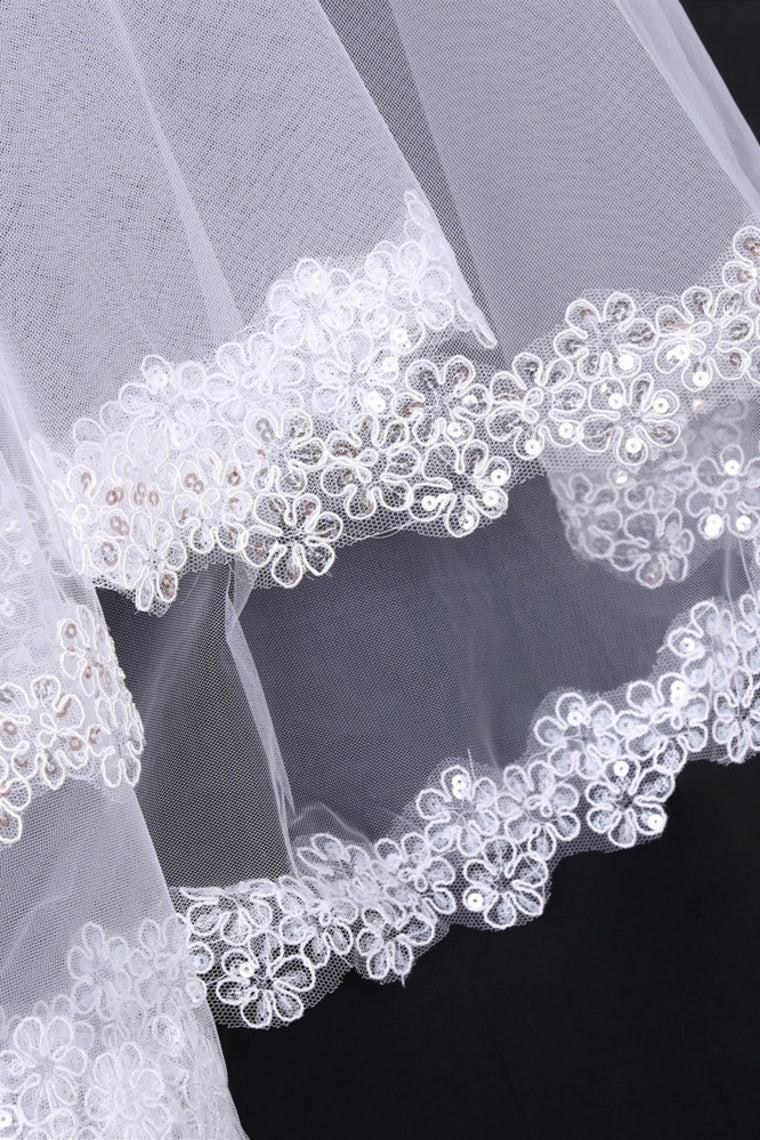 Two-Tier Finger-Tip Bridal Veils With Lace