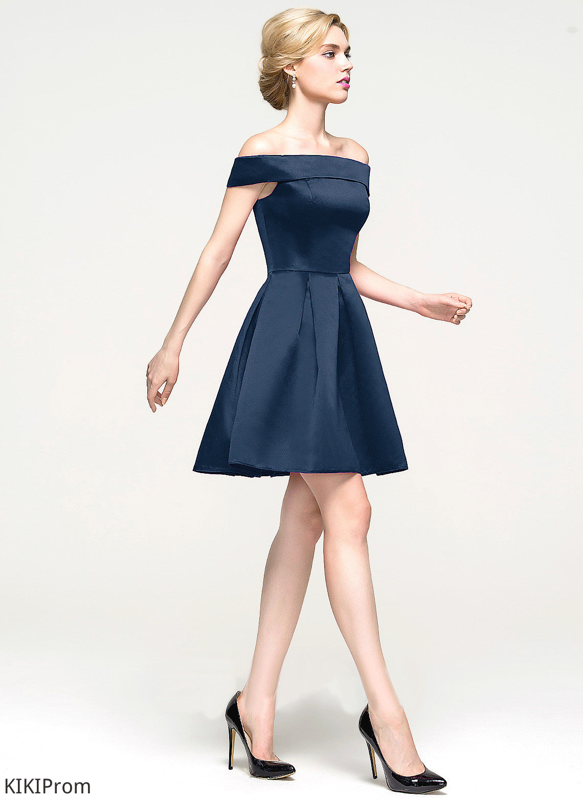 Off-the-Shoulder Short/Mini Winnie A-Line Homecoming Dress Satin Homecoming Dresses