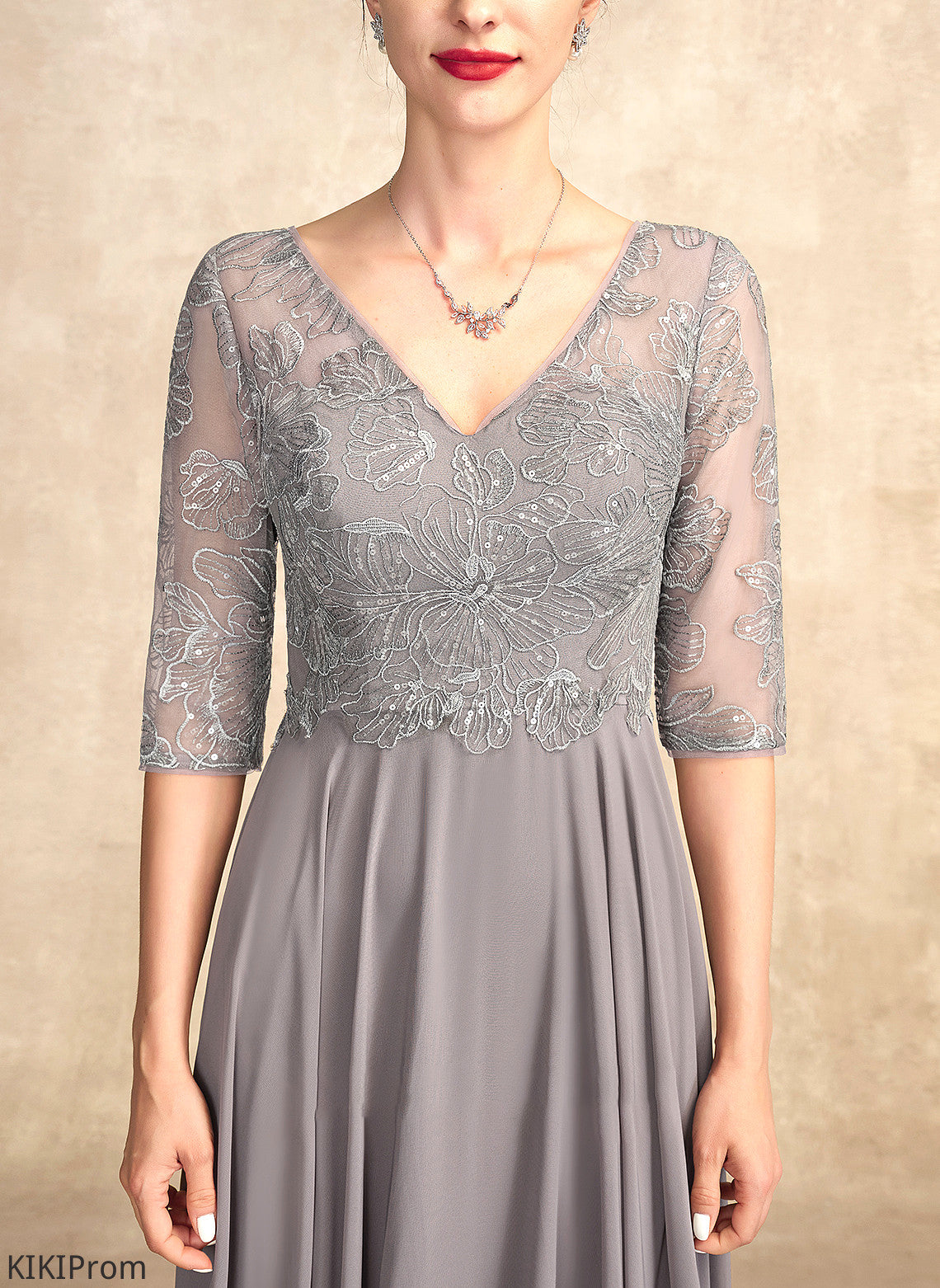 Chiffon With A-Line Lace Mother of the Bride Dresses Mother of Bride Floor-Length V-neck Brianna Sequins the Dress