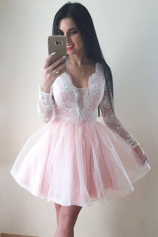 Chic V Neck Long Sleeve With Lace Appliques Homecoming Dresses