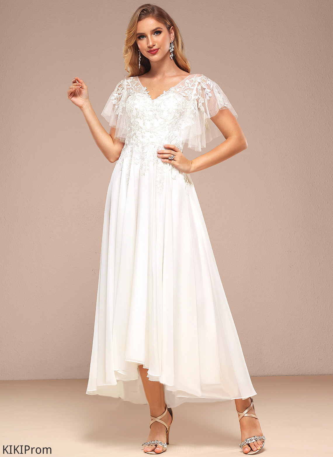 Asymmetrical V-neck Uerica Lace Tulle With Wedding Dresses Dress A-Line Wedding Ruffle