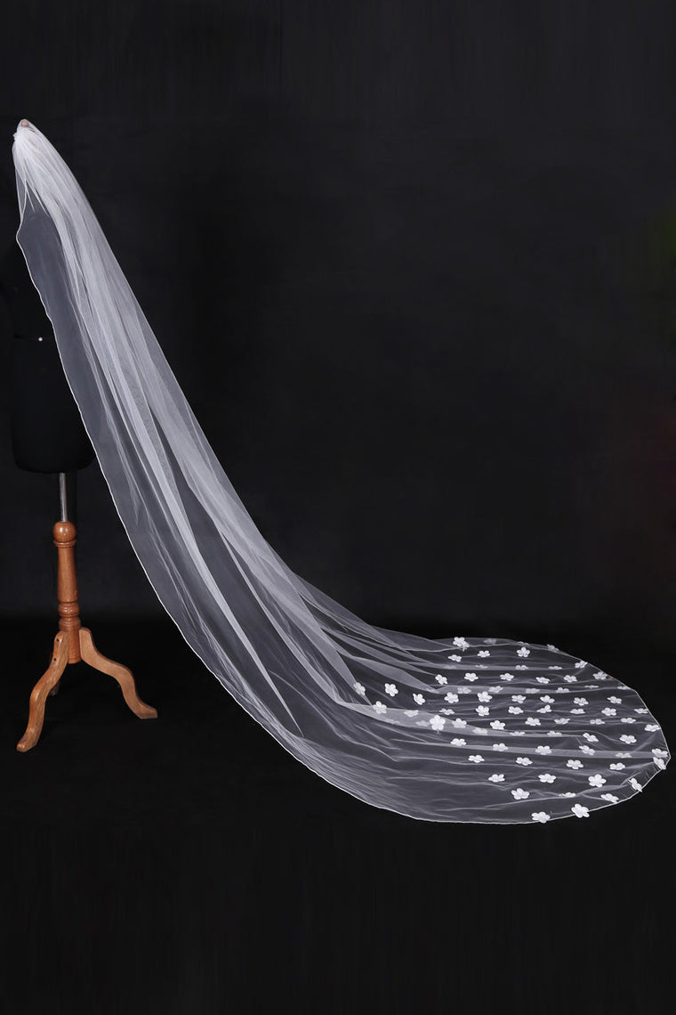 One-Tier Catherdral Bridal Veils With Cut Edge