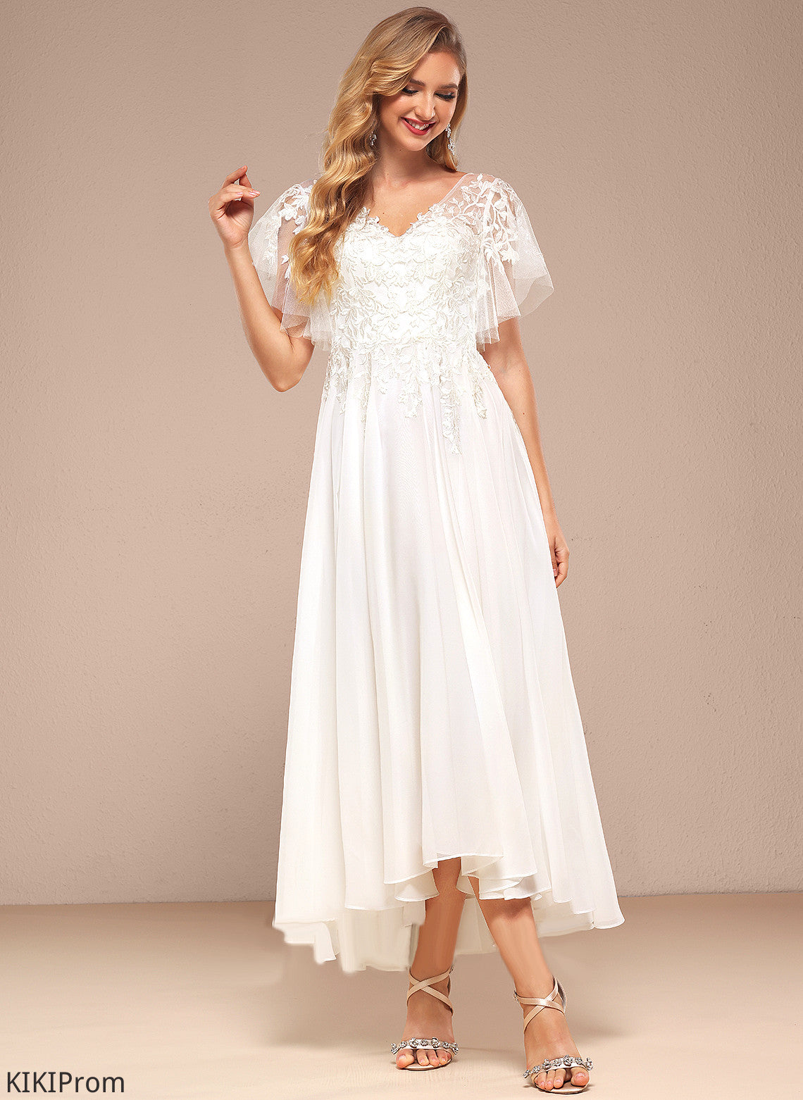 Asymmetrical V-neck Uerica Lace Tulle With Wedding Dresses Dress A-Line Wedding Ruffle