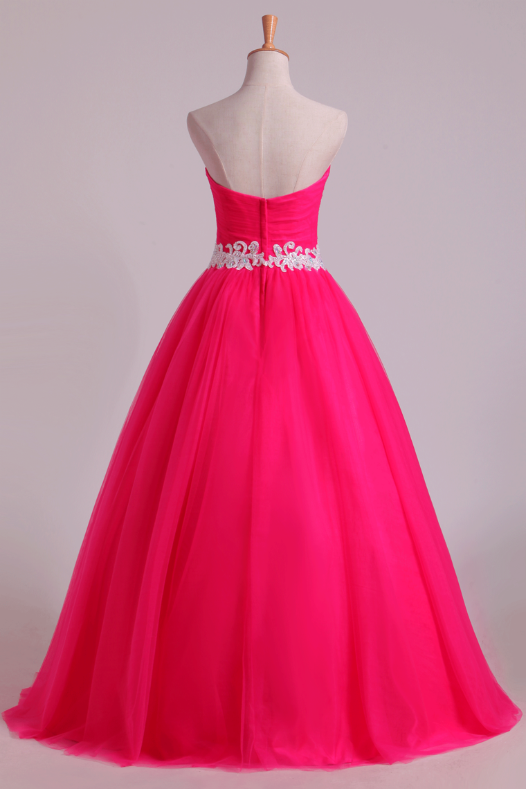 2022 Sweetheart Ball Gown Floor Length Quinceanera Dresses With Applique