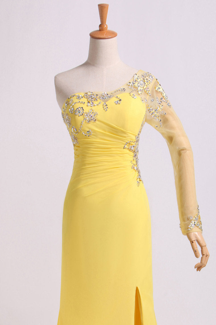 2024 One Sleeve Column Floor Length Prom Dress With Beading