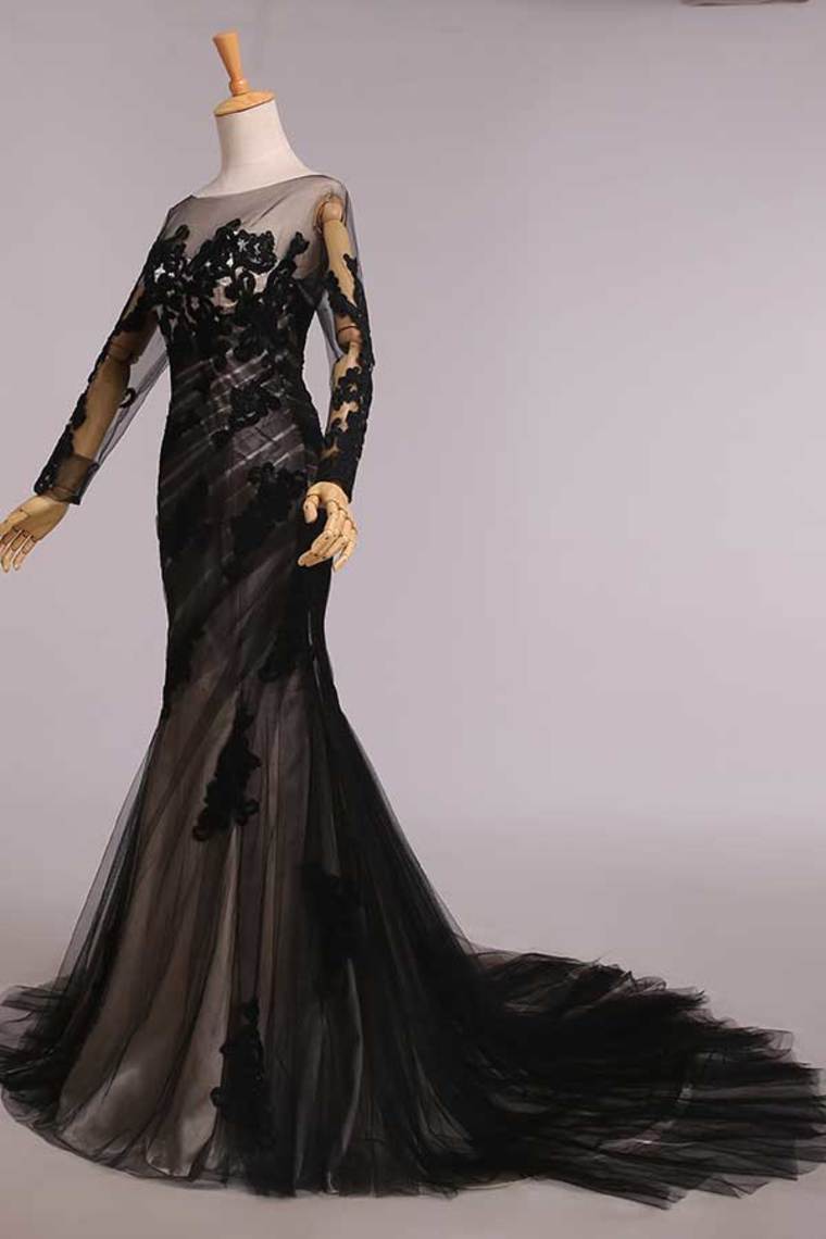 2022 Elegant Evening Dresses Mermaid Black Scoop Tulle With Applique Chic Mother Of Bridal Dresses