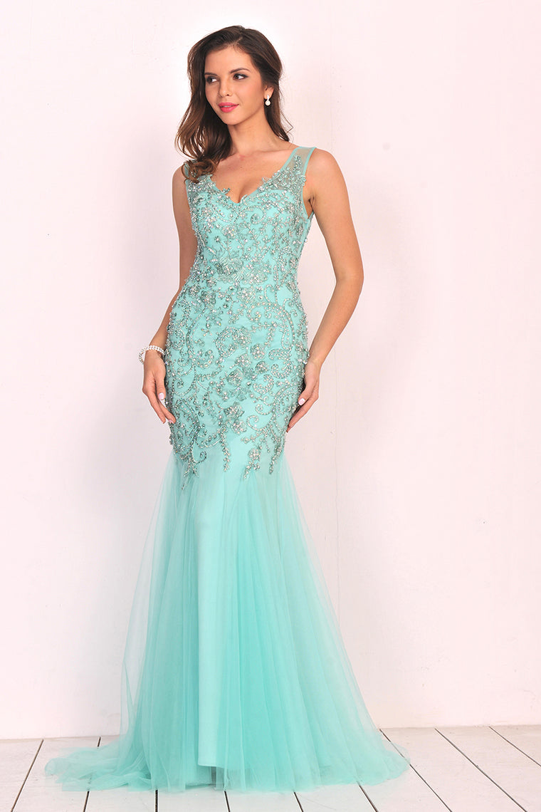 2022 New Arrival V Neck Tulle With Applique And Beads Mermaid Prom Dresses