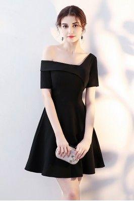 Chic Little Black Short Cecelia Homecoming Dresses With Sleeves DZ13320