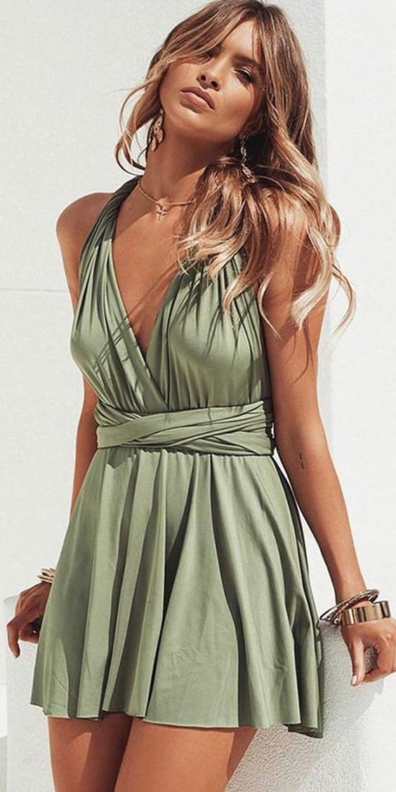 A-Line V-Neck Convertible Style Short Homecoming Dresses Yuliana Satin Green DZ1659