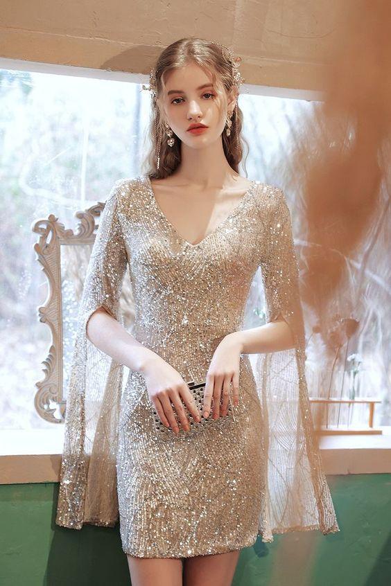 Tight Kristen Homecoming Dresses Gold Sequins Party Dress With Flare Long Sleeves DZ24696