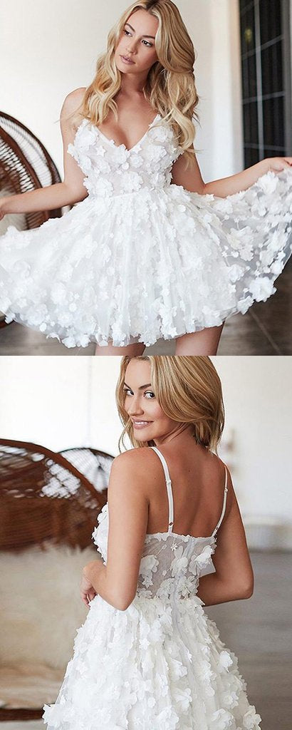 A-Line Deep V-Neck Spaghetti Straps Tulle With Homecoming Dresses Chana Appliques DZ575