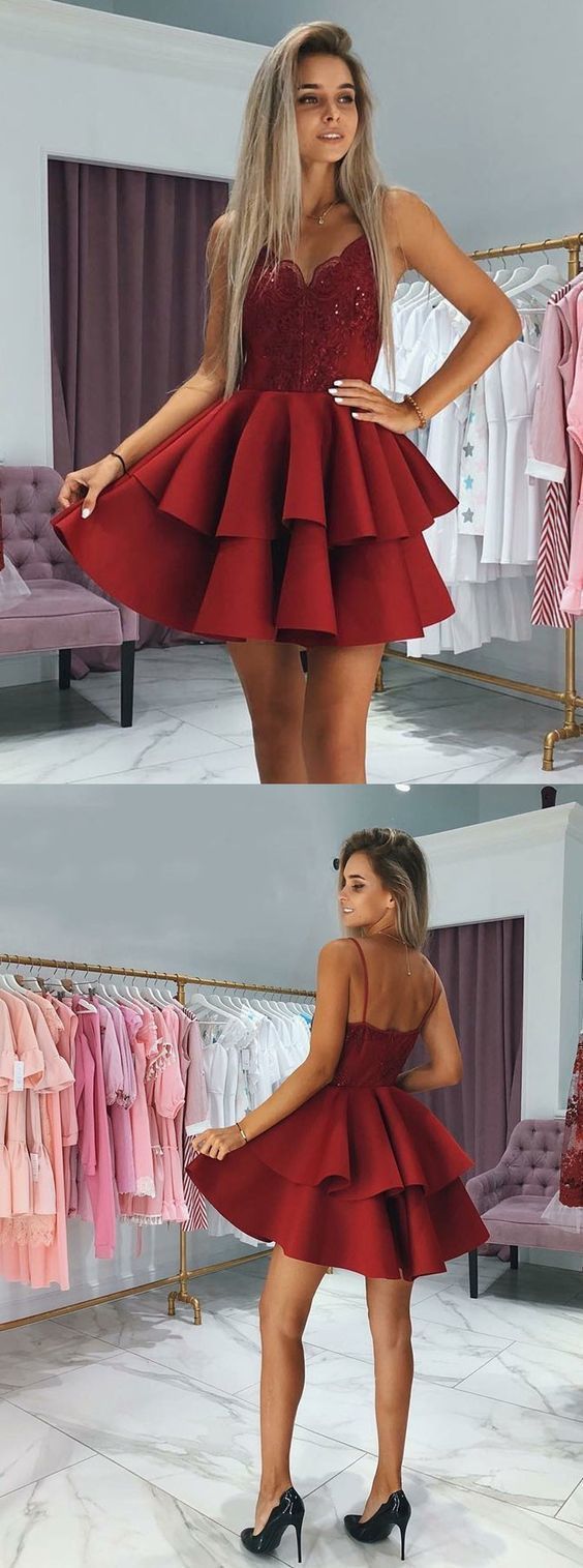 Sexy Beautiful A-Line Homecoming Dresses Satin Brynlee V-Neck Red With Appliques Beading DZ88