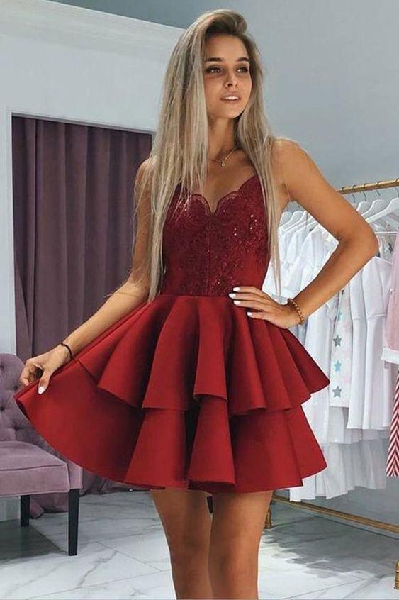 Sexy Beautiful A-Line Homecoming Dresses Satin Brynlee V-Neck Red With Appliques Beading DZ88