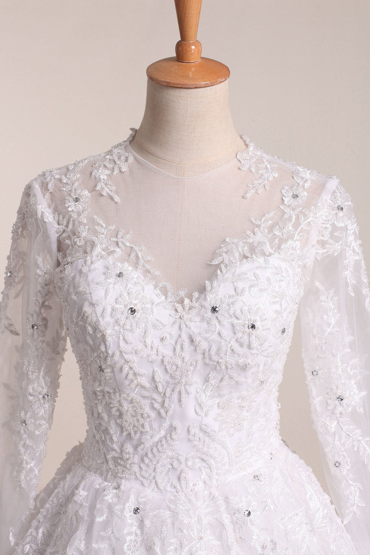 2022 Long Sleeves Scoop Wedding Dresses A Line With Applique And Beads Tulle