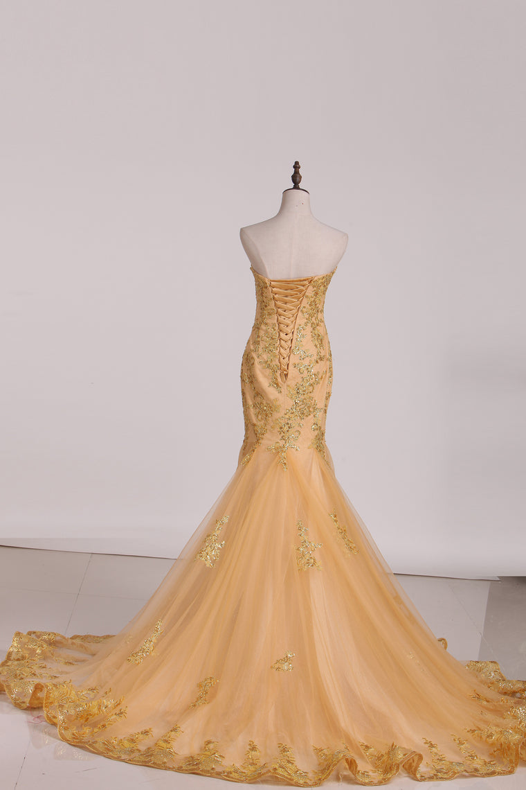 2022 Tulle Sweetheart Mermaid/Trumpet With Gold Applique And Beads Evening Dresses