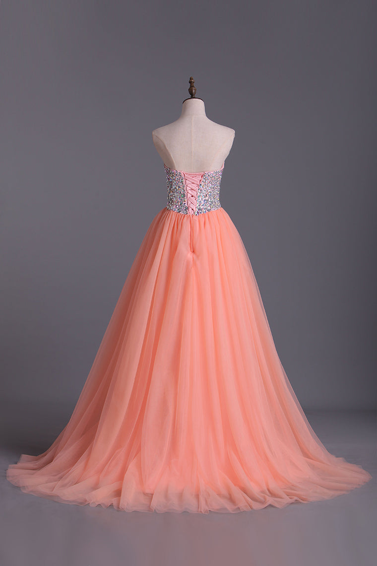 2024 Glistening Sweetheart Prom Dresses Beaded With Shiny Rhinestone Tulle